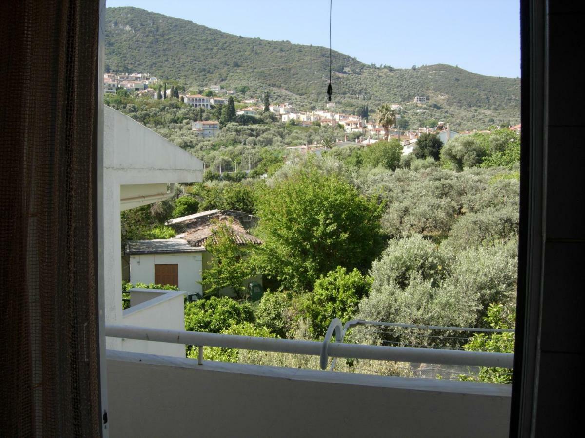 B1 Apt Mytilini Exterior foto